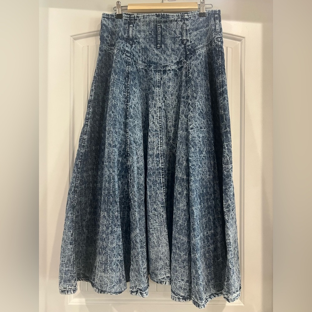 True Vintage Blue Denim Pleated Long Button Down Skirt Women’s Size XS/S Western - Picture 6 of 9